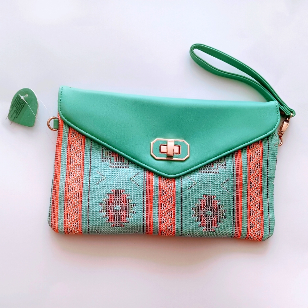 Women's Clutch/ Wristlet Bag